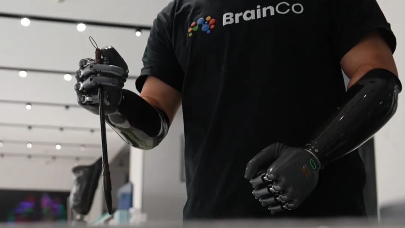 随着商业智能趋势的发展，数据仓库也面临着一些挑战：